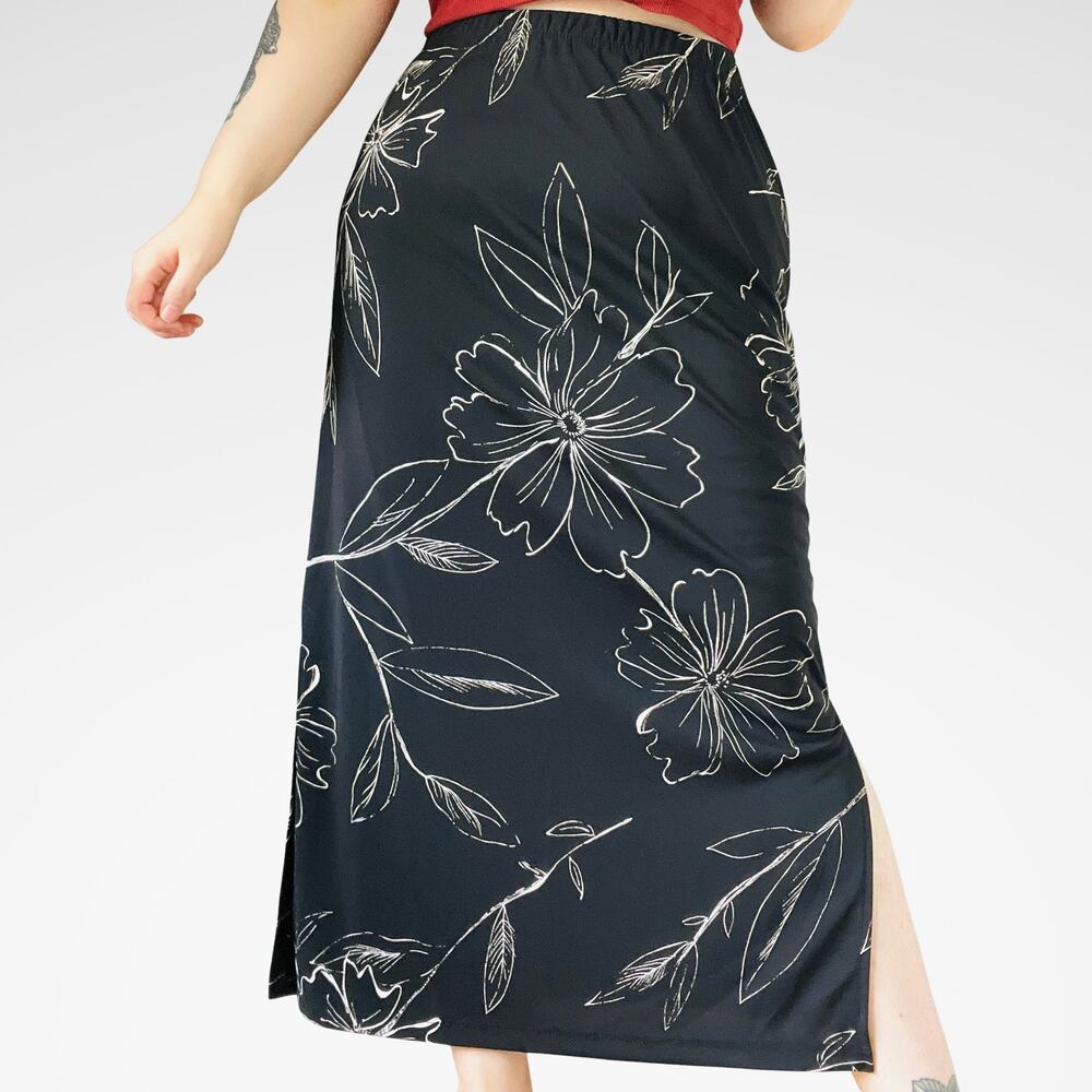 VTG 90s Notations | Long Black Floral Side Slit Slinky Maxi Skirt | size M